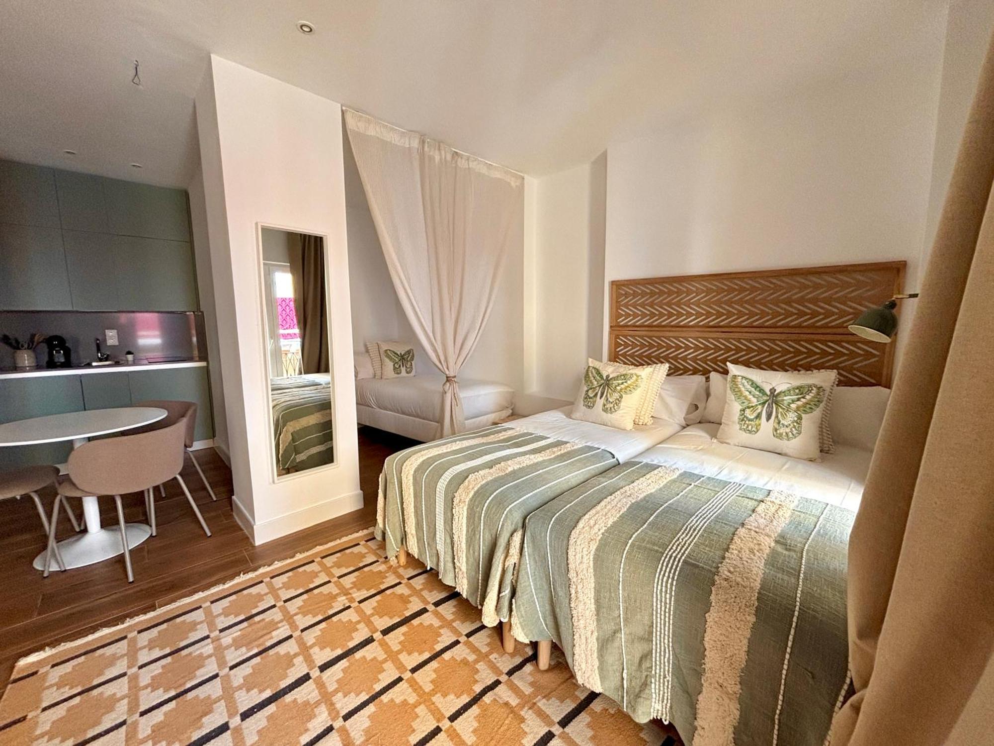 Eva Recommends Lineros Apartment Seville Exterior photo